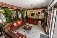 Hotel Amón Real Costa Rica Отели в г. Санто Томас