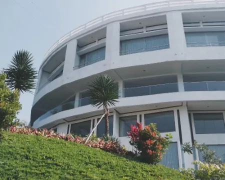 Pondokan Tjiburial Hotéis em Cimenyan