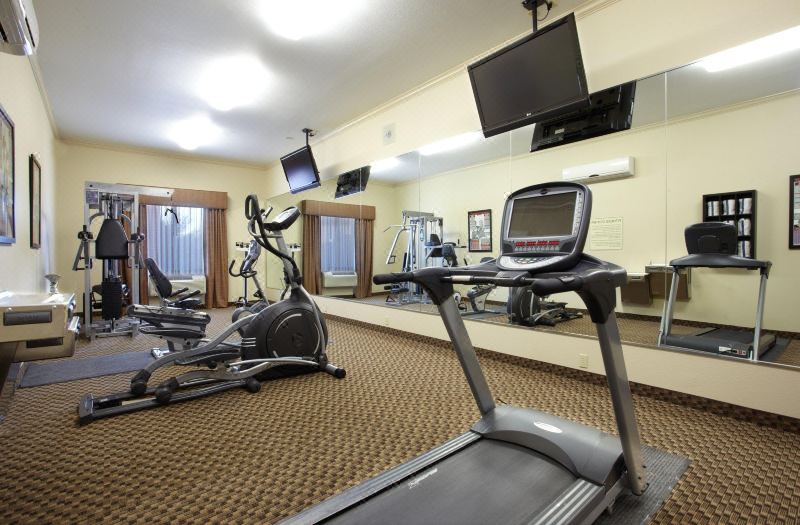 Holiday Inn Express & Suites Deer Park by IHG photo 2