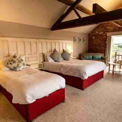 Donington Park Farmhouse Hotel Rooms