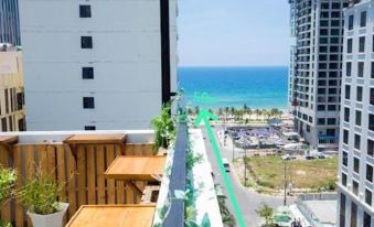 May Beach Hotel by THG