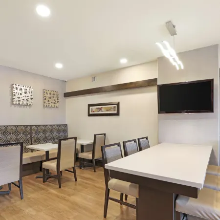 Best Western Plus Castle Rock