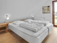 "Merisa" - 2.5km from the Sea