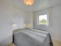 "Shalez" -  from the Sea