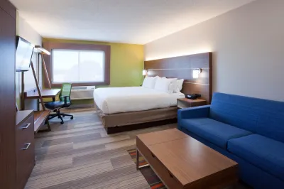 Holiday Inn Express & Suites West Memphis