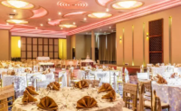 Amora Lagoon Hotel