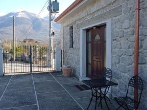 Lovely 1-Bed Apartment in Gallinaro