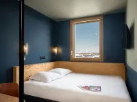 Eklo Lyon Hotel di Venissieux
