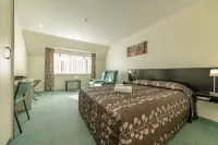 Legends Motel
