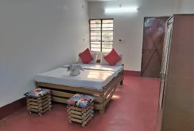The Gharana Hotel and Resort Các khách sạn ở Birbhum