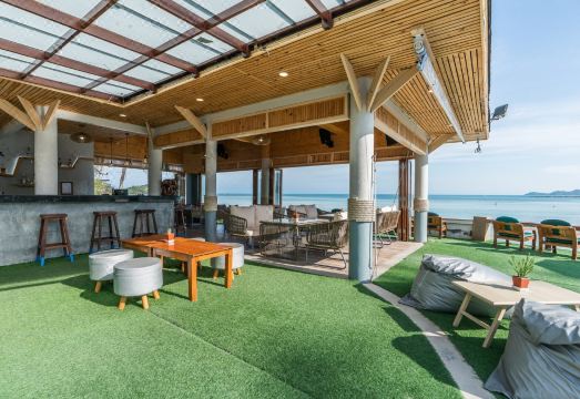 Chaba Samui Resort Hotel Overview