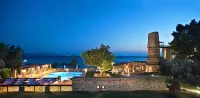Kaminos Wellness Resort & Spa - ที่มีสระว่ายน้ำ