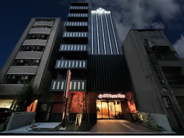 Kuromon Crystal Hotel