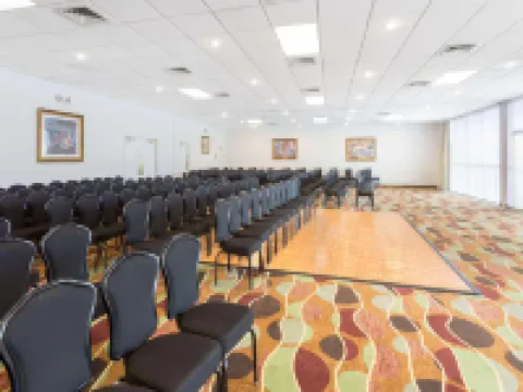 Howard Johnson by Wyndham Lakeland Hotels in Lakeland