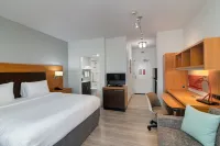 تاون بلايس سويتس دالاس ماكيني فنادق في ماككيني