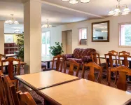 Econo Lodge Petersburg - Fort Lee - breakfast