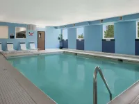 Days Inn & Suites by Wyndham Romeoville Hotels in Will County