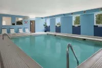 Days Inn & Suites by Wyndham Romeoville Отели в г. Плейнфилд