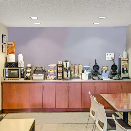 Microtel Inn & Suites by Wyndham Cherokee