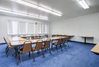 Motel 6 Coos Bay, or Hotels in Coos Bay