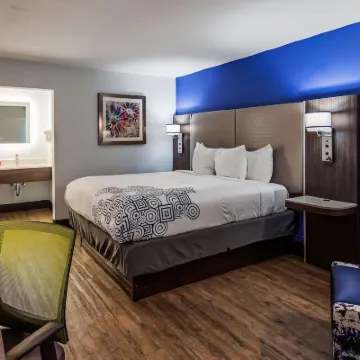 SureStay Plus Hotel by Best Western Sacramento Cal Expo Hotels near Crocker Art Museum