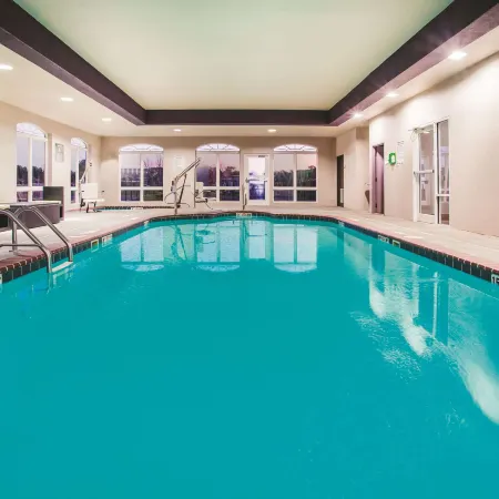La Quinta Inn & Suites by Wyndham Russellville