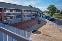 Motel 6 Montgomery, Al - Coliseum - 2-Star
