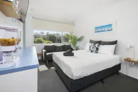 Moody's Motel Hotels in Portsea