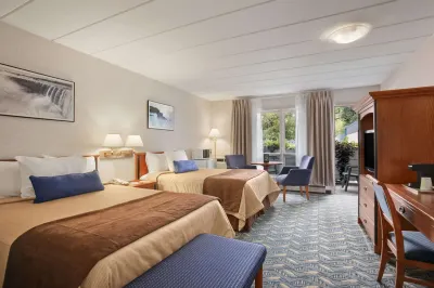 Travelodge by Wyndham Niagara Falls at the Falls Hotel in zona Niagara SkyWheel