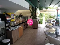 ROMEO BEACH OTEL