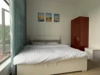 Lichuan Qichi Xiaoyuan Homestay