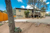 Payson Home w/ Yard, Fire Pit: 2 Mi to Downtown!