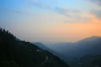 Rukhy Taj Palace Hotels in Changla Gali