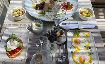 Casa di Fiori Andros Suites