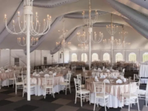 DoubleTree by Hilton Hotel St. Louis - Chesterfield Hotels in Chesterfield