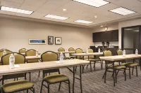 Country Inn & Suites by Radisson, St. Cloud East, MN Hotels in Saint Cloud