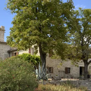 La Suite Margot, 9th Century Priory Отели в г. Карна