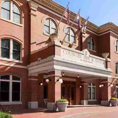 Country Inn & Suites by Radisson, St. Charles, MO Hotel Exterior