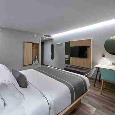 City Express Plus by Marriott Ensenada Rooms