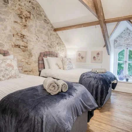The Lodge - 2 Bedroom Cottage - Princes Gate
