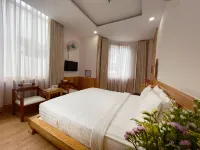 Mdhotel 2 Hotels near Giáo xứ Đức Hòa