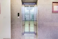Rvn Guest Inn 넬로어 호텔