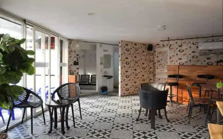 RedDoorz Near Pelabuhan Tanjung Perak 2 Surabaya Отели в г. Pabean Cantikan