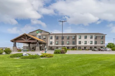 Holiday Inn Express & Suites Belgrade Hôtels à : Belgrade
