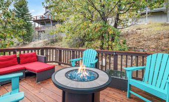 BB Lake View Lodge - Gorgeous Lakeviews, Hot Tub, Jetted Tub, and Firepit!