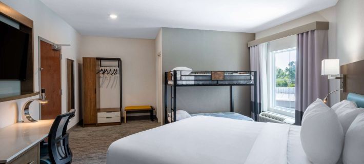Tryp by Wyndham Tallahassee North I-10 Capital Circle Hotels in Leon County