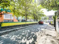 Boarding House Gresik Syariah Hotels in Gresik