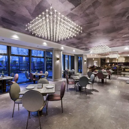 Mercure Jingjiang Incity Plaza