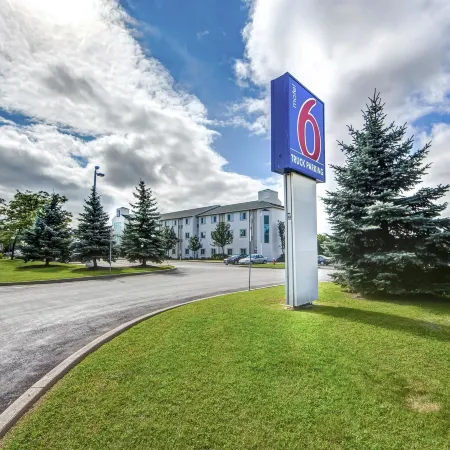 Motel 6 Burlington, on - Toronto West - Oakville