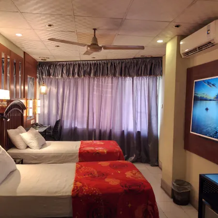 Hotel Pacific
